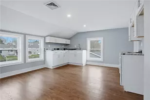 188 Greene Ln, Middletown, RI 02842 - Photo 22