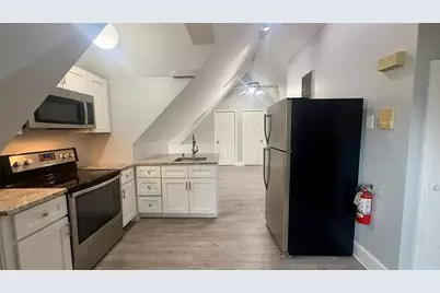 209 Cottage Street #3, Pawtucket, RI 02860 - Photo 4