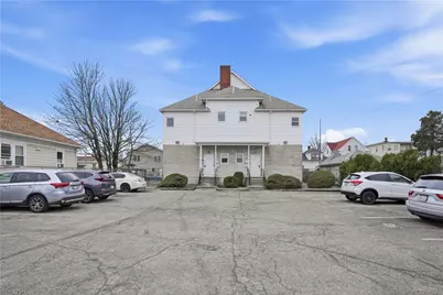 122 Lowell Avenue, Providence, RI 02909 - Photo 2