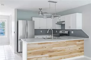 4 Smithfield Rd, North Providence, RI 02904 - Photo 4