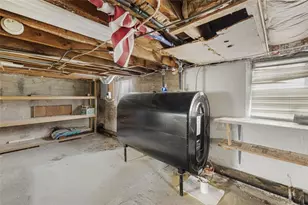 93 Harding St, West Warwick, RI 02893 - Photo 42