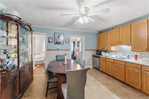 149 Burrington St, Woonsocket, RI 02895 - Photo 14