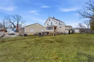 149 Burrington St, Woonsocket, RI 02895 - Photo 2