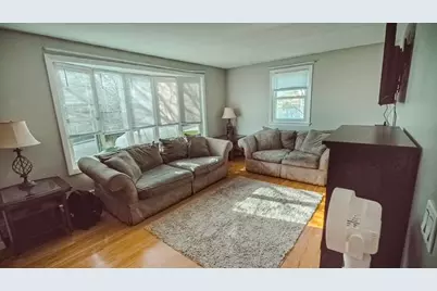 27 Grandview Drive, West Warwick, RI 02893 - Photo 4
