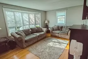 27 Grandview Dr, West Warwick, RI 02893 - Photo 4