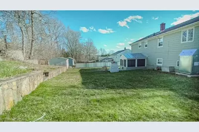 27 Grandview Drive, West Warwick, RI 02893 - Photo 32