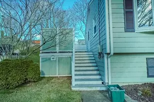 27 Grandview Dr, West Warwick, RI 02893 - Photo 28