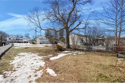 85 Vermont Street, Cranston, RI 02920 - Photo 32