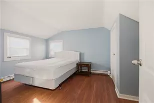 28 McAllister St, Newport, RI 02840 - Photo 20