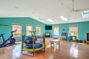 247 Randall Ave, Warwick, RI 02889 - Photo 38