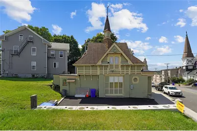 139 Broadway, Pawtucket, RI 02860 - Photo 4