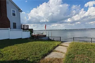 111 Charlotte Dr, Warwick, RI 02818 - Photo 10