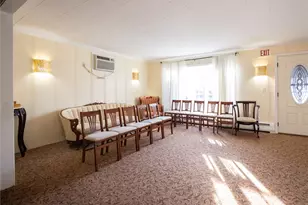 185 Spring St, Woonsocket, RI 02895 - Photo 16