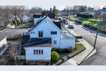 185 Spring Street, Woonsocket, RI 02895 - Photo 4