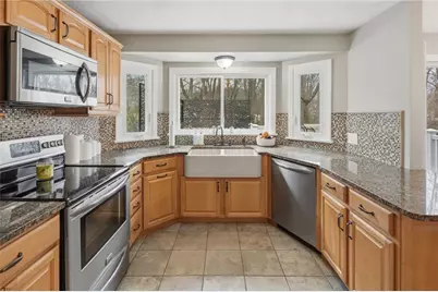 48 Roger Williams Drive, Johnston, RI 02919 - Photo 24