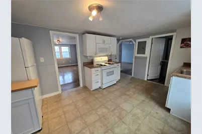 968 Elm Street #2, Woonsocket, RI 02895 - Photo 4