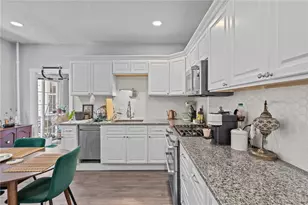 76 Locust St, Providence, RI 02906 - Photo 4