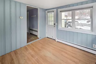 930 Elm St, Woonsocket, RI 02895 - Photo 8