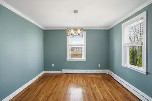 17 Goulart Ave, Bristol, RI 02809 - Photo 10