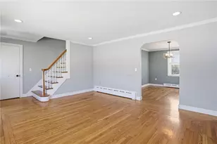 17 Goulart Ave, Bristol, RI 02809 - Photo 6