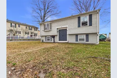 11 Meadow Street, Pawtucket, RI 02860 - Photo 1