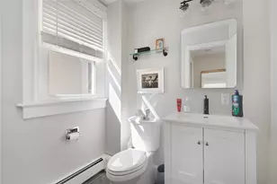 109 Church St, Newport, RI 02840 - Photo 16