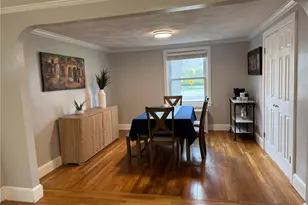 516 Church Ave, Warwick, RI 02889 - Photo 6