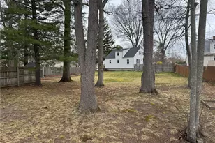 516 Church Ave, Warwick, RI 02889 - Photo 40