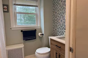 516 Church Ave, Warwick, RI 02889 - Photo 12