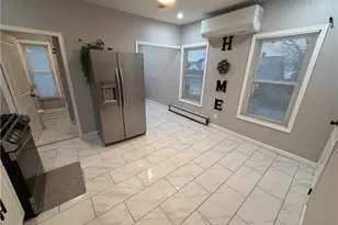 241 Woodbine St, Cranston, RI 02910 - Photo 12