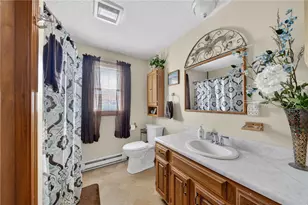 22 Connecticut Ave, Middletown, RI 02842 - Photo 24