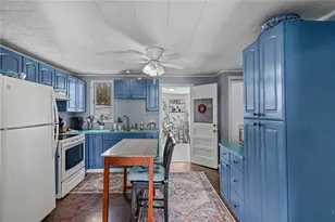 22 Harris St, Coventry, RI 02816 - Photo 10