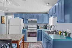 22 Harris St, Coventry, RI 02816 - Photo 8