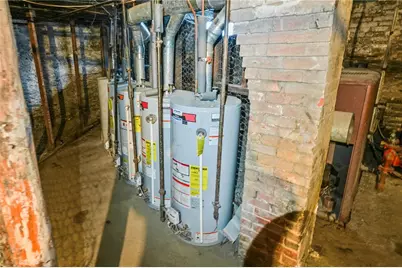 79 Hamlet Avenue, Woonsocket, RI 02895 - Photo 10