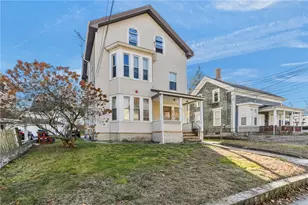 79 Hamlet Ave, Woonsocket, RI 02895 - Photo 1