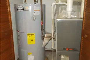 78 St Joseph St, Woonsocket, RI 02895 - Photo 10