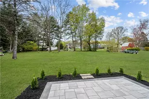 51 Arrowhead Ln, Portsmouth, RI 02871 - Photo 14