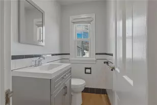 47 Knollwood Ave, Cranston, RI 02910 - Photo 22