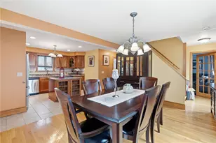 16 Althea Rd, Warwick, RI 02889 - Photo 8
