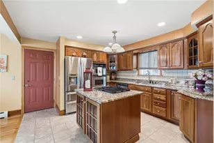 16 Althea Rd, Warwick, RI 02889 - Photo 12