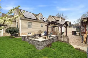 16 Althea Rd, Warwick, RI 02889 - Photo 6