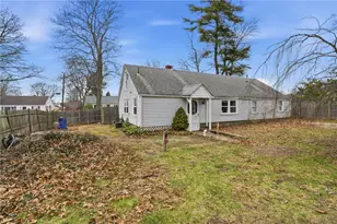190 Pinnery Ave, Warwick, RI 02886 - Photo 32