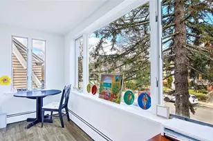 539 Lloyd Ave, Providence, RI 02906 - Photo 12