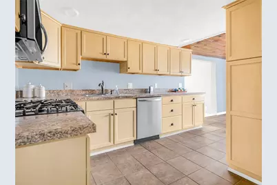 26 Anthony Street, Warwick, RI 02886 - Photo 14