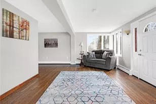 26 Anthony St, Warwick, RI 02886 - Photo 8