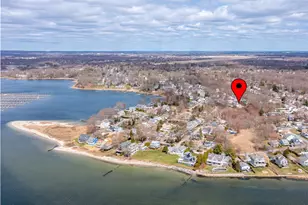 26 Anthony St, Warwick, RI 02886 - Photo 2