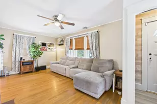 55 Philmont Ave, Cranston, RI 02910 - Photo 6