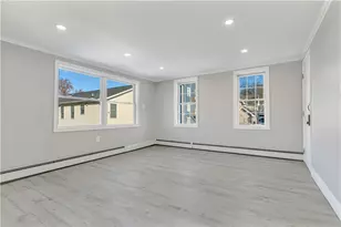 43 Jenkins St, Providence, RI 02906 - Photo 26