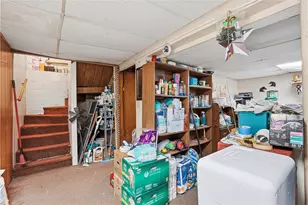 26 Pembroke Ave, Pawtucket, RI 02860 - Photo 24