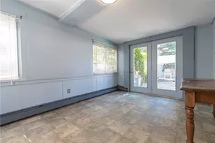 47 Amsterdam Ave, Warwick, RI 02889 - Photo 26